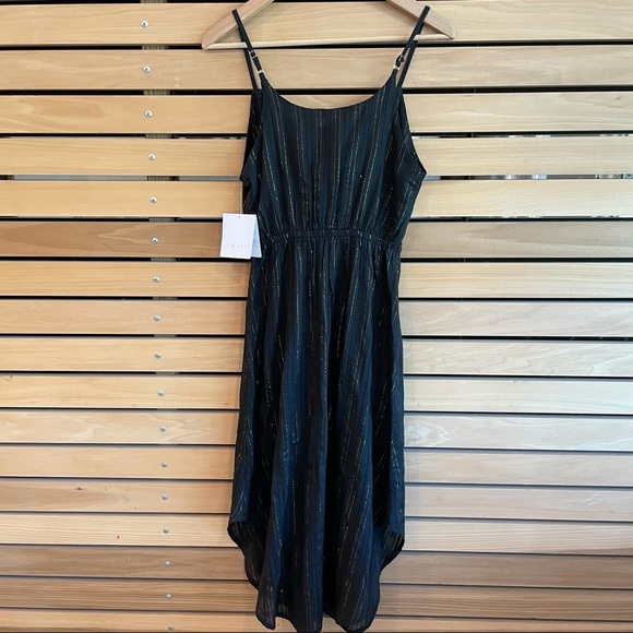 NWT La Blanca Black Cut out Front Tie Dress in XS - Picture 4 of 11
